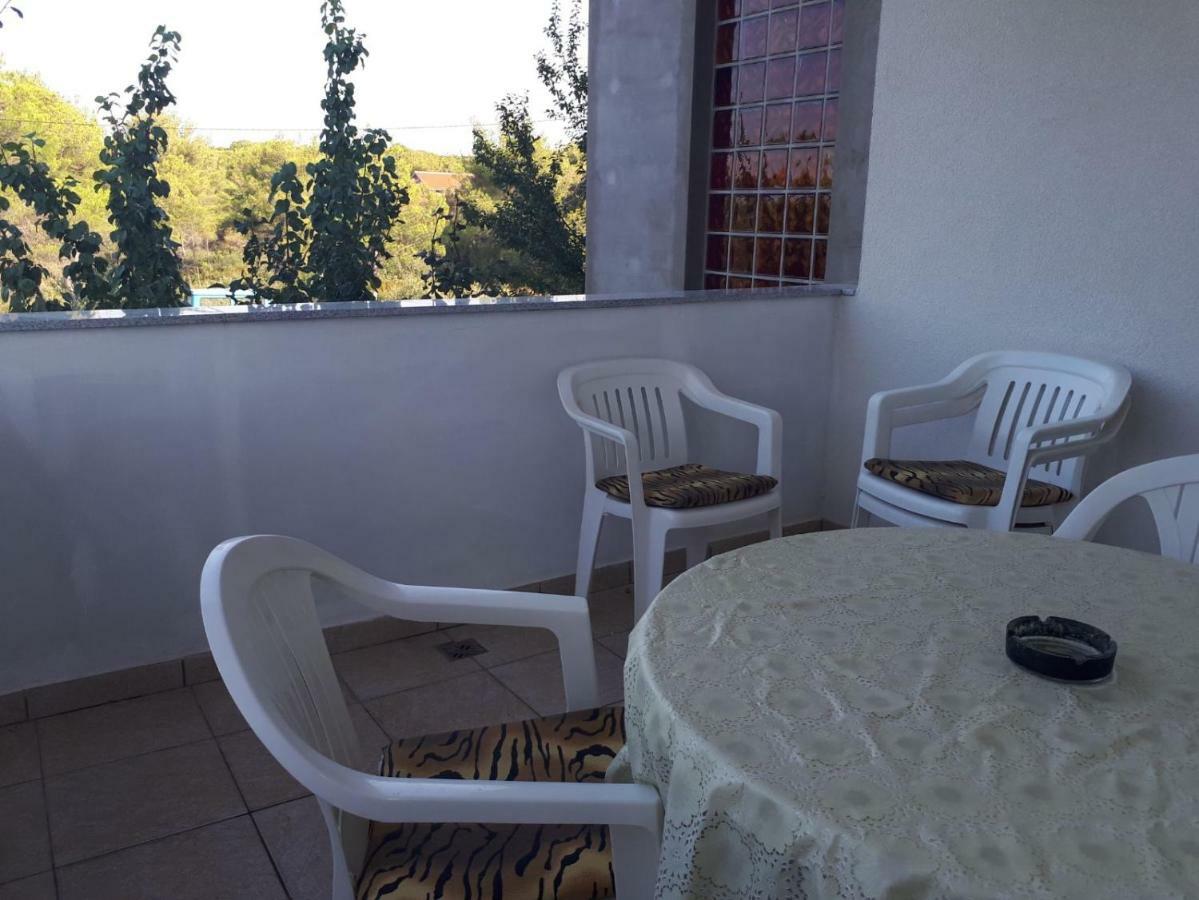 Villa Daja Biograd Na Moru Exteriör bild
