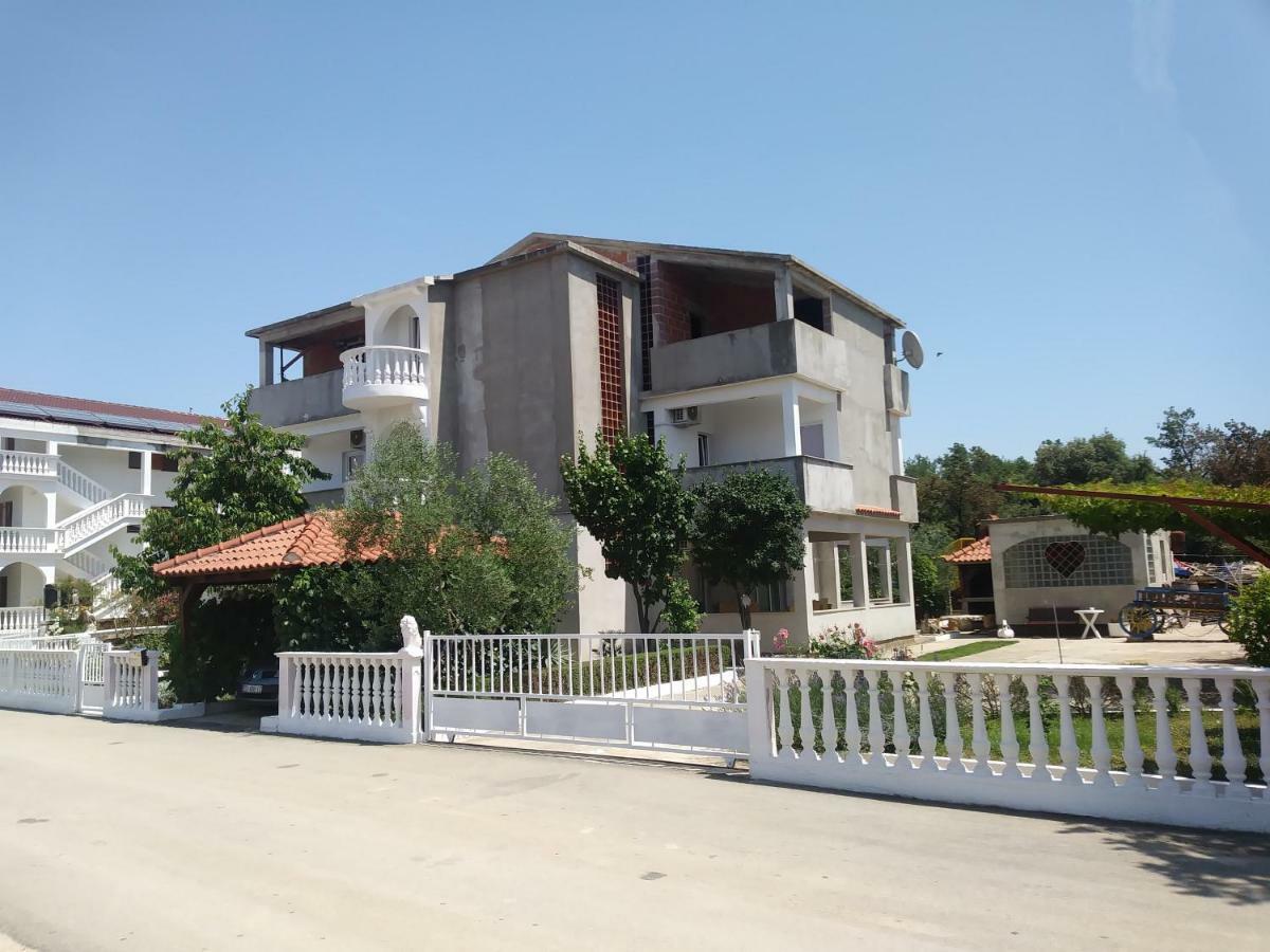 Villa Daja Biograd Na Moru Exteriör bild